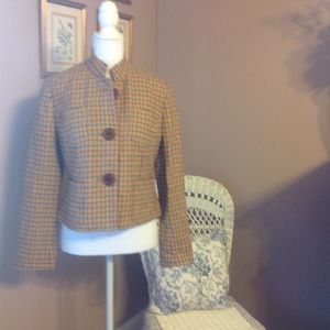 David Brooks blazer, casual, office.